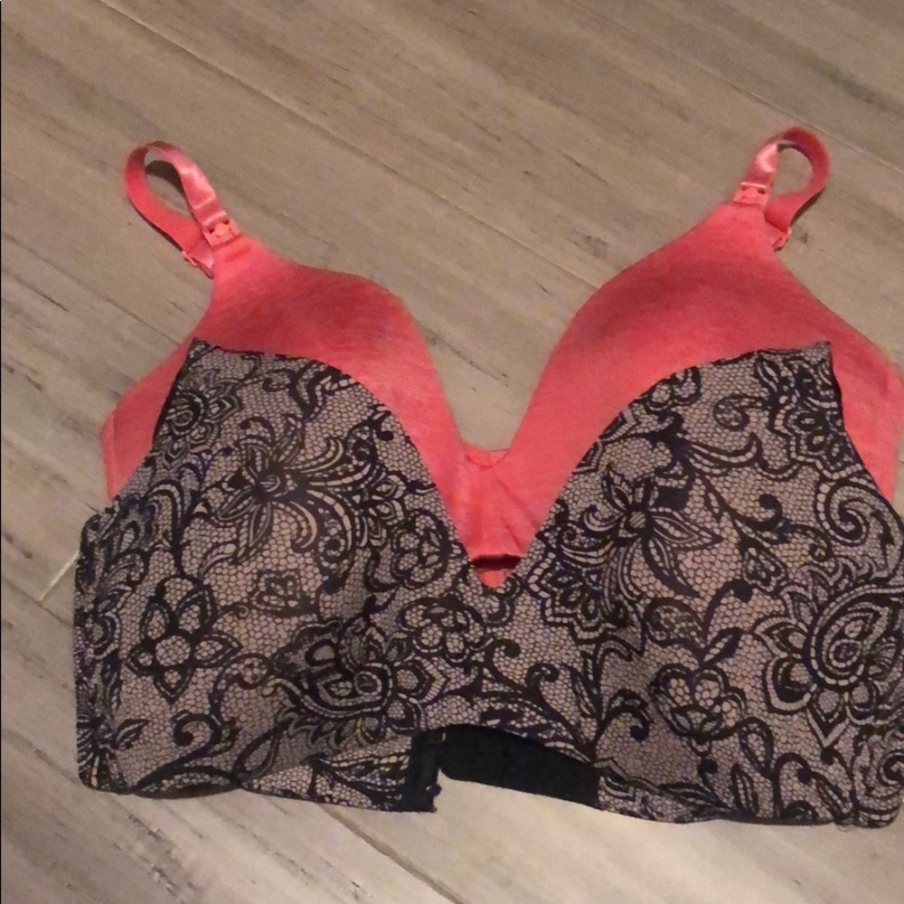 Nursing bras